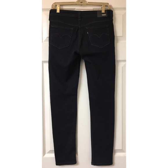 SOLD Levi’s Demi Curve Skinny Jeans in Indigo - Picture 2 of 6